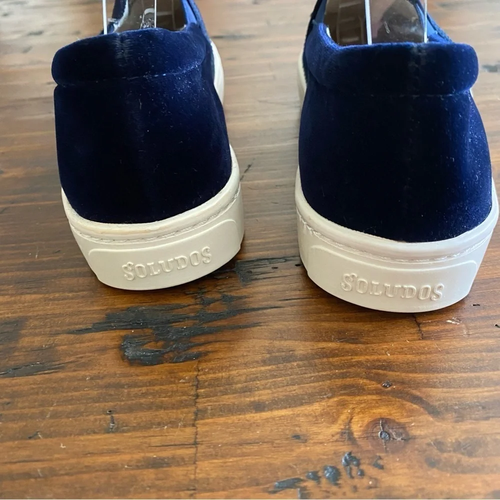Soludos women navy